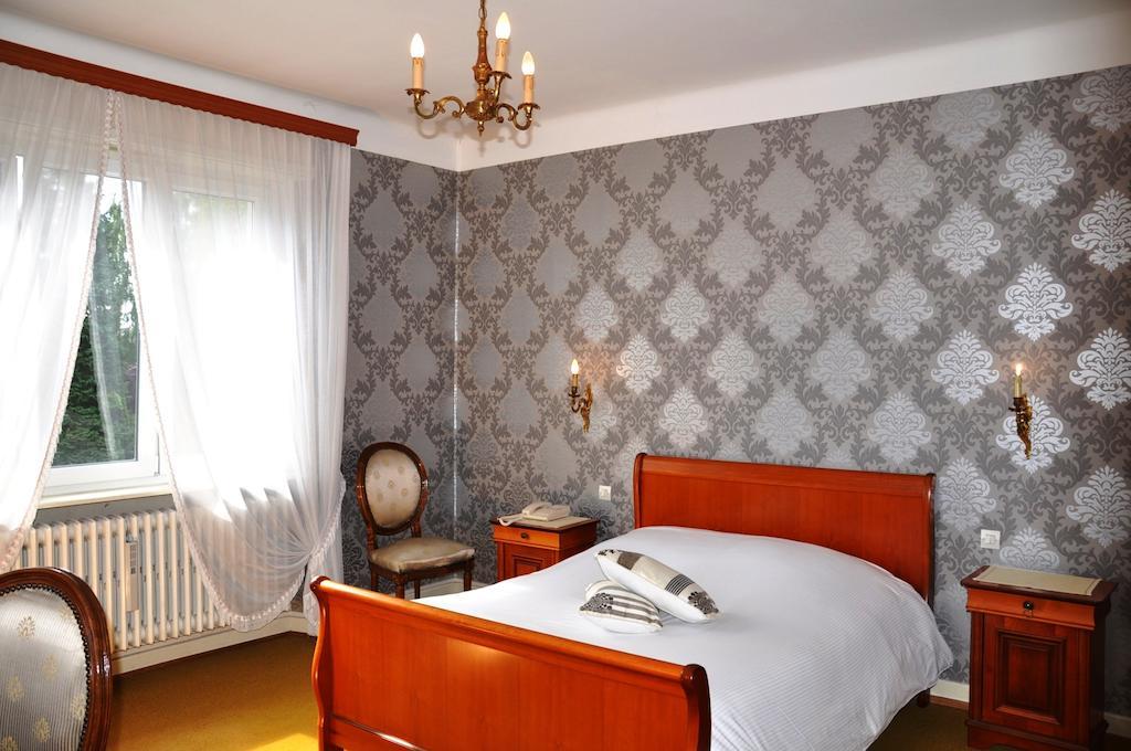 Hotel-Restaurant A La Couronne Kilstett Kültér fotó