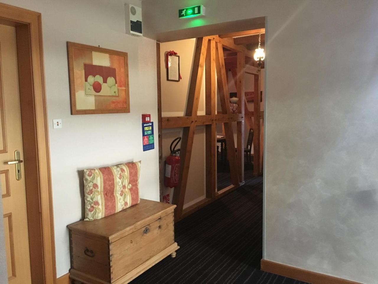 Hotel-Restaurant A La Couronne Kilstett Kültér fotó